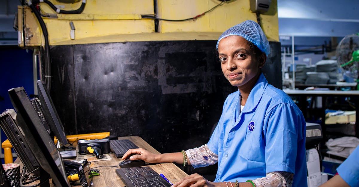 世纪佳缘实名账号:东疆港公司注册代理记账