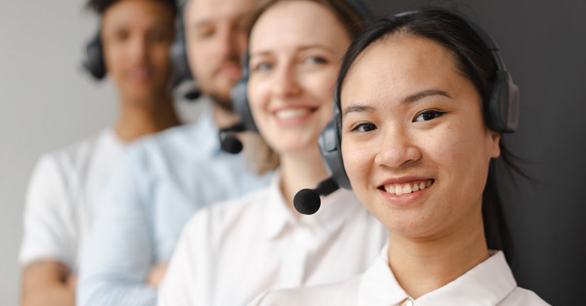 如何打击游戏技术支持的制造商？