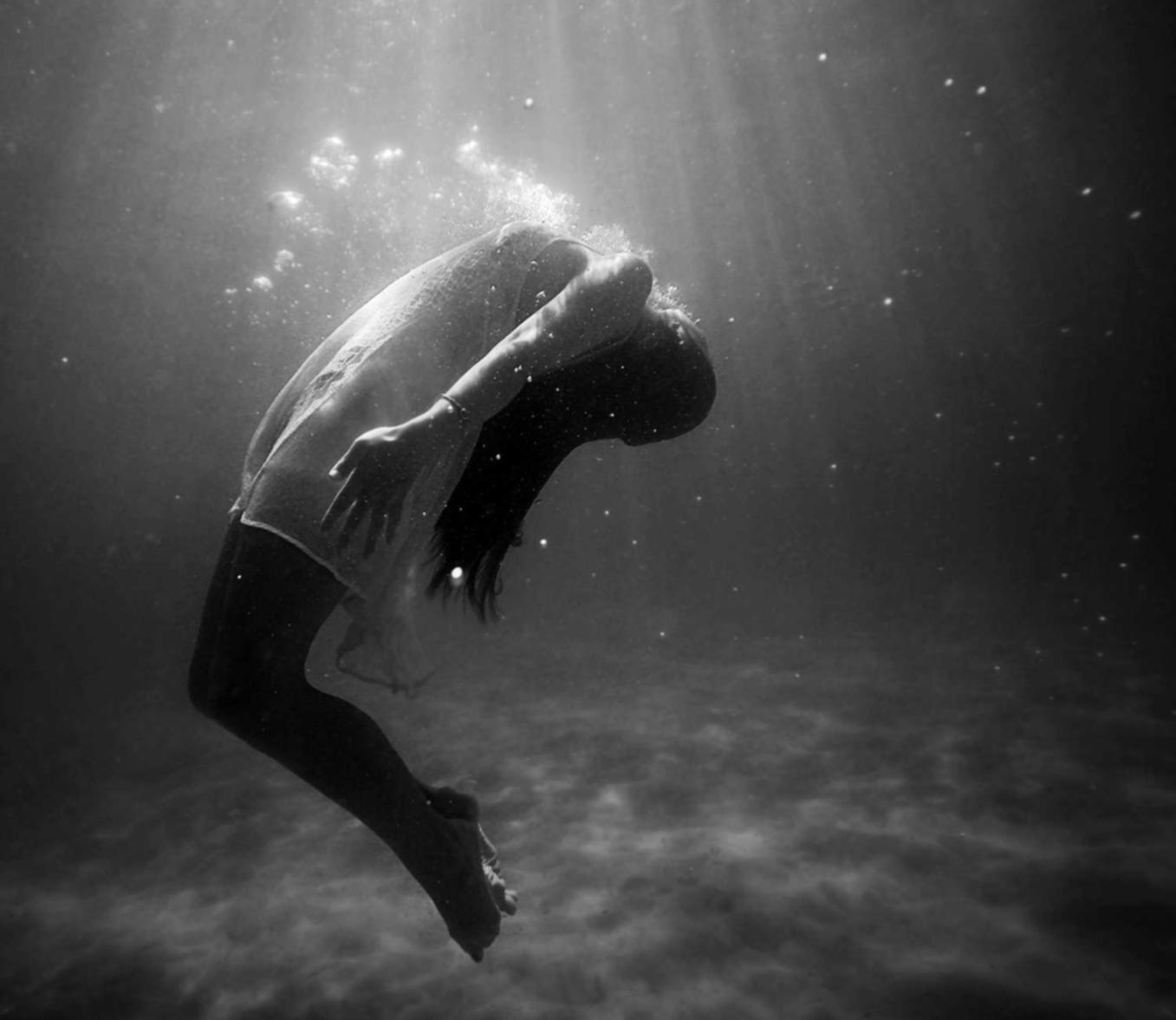 微信号白号批发：吉客猫APP详情下载教程