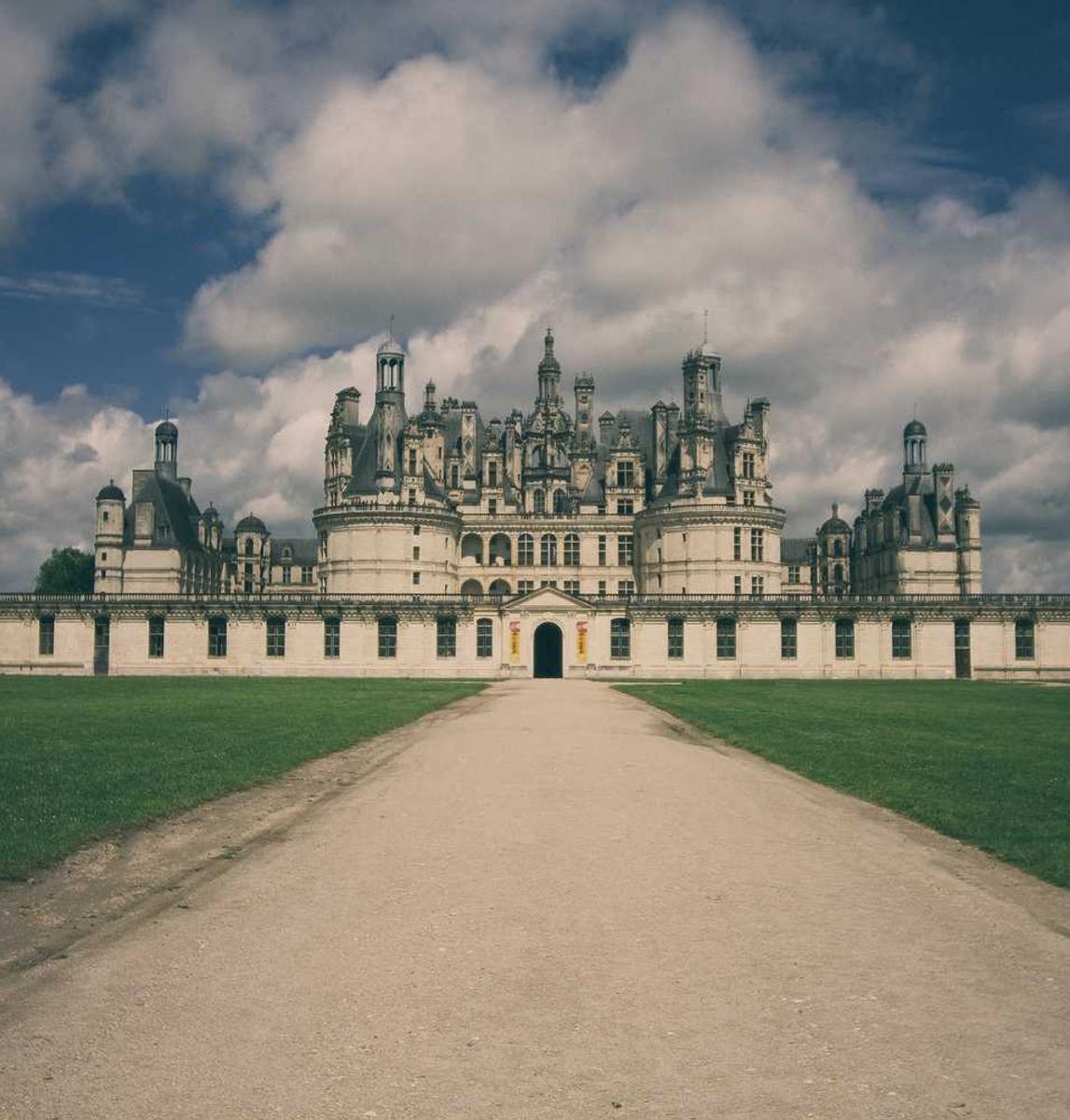 青牛软件实名账号:流量卡和数据卡之间的区别